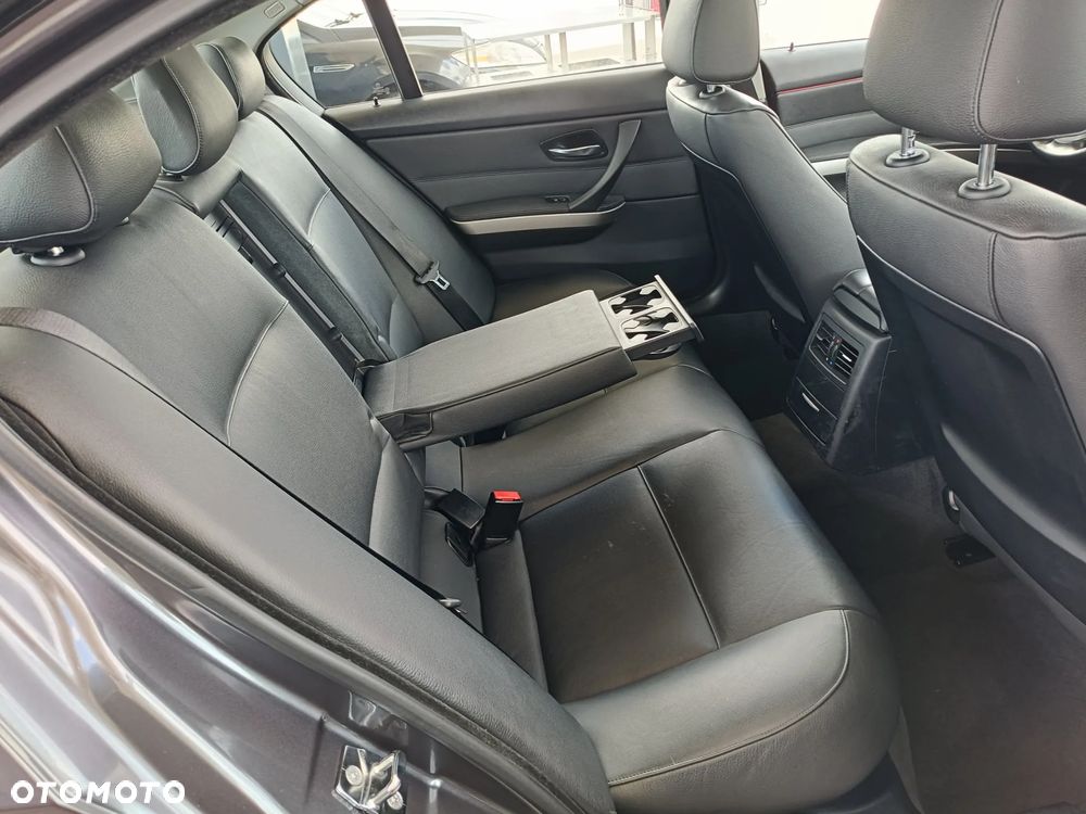BMW Seria 3 - 9