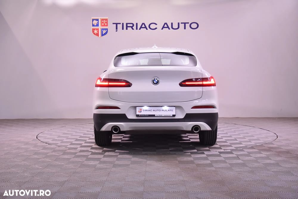 BMW X4 xDrive20i AT - 4