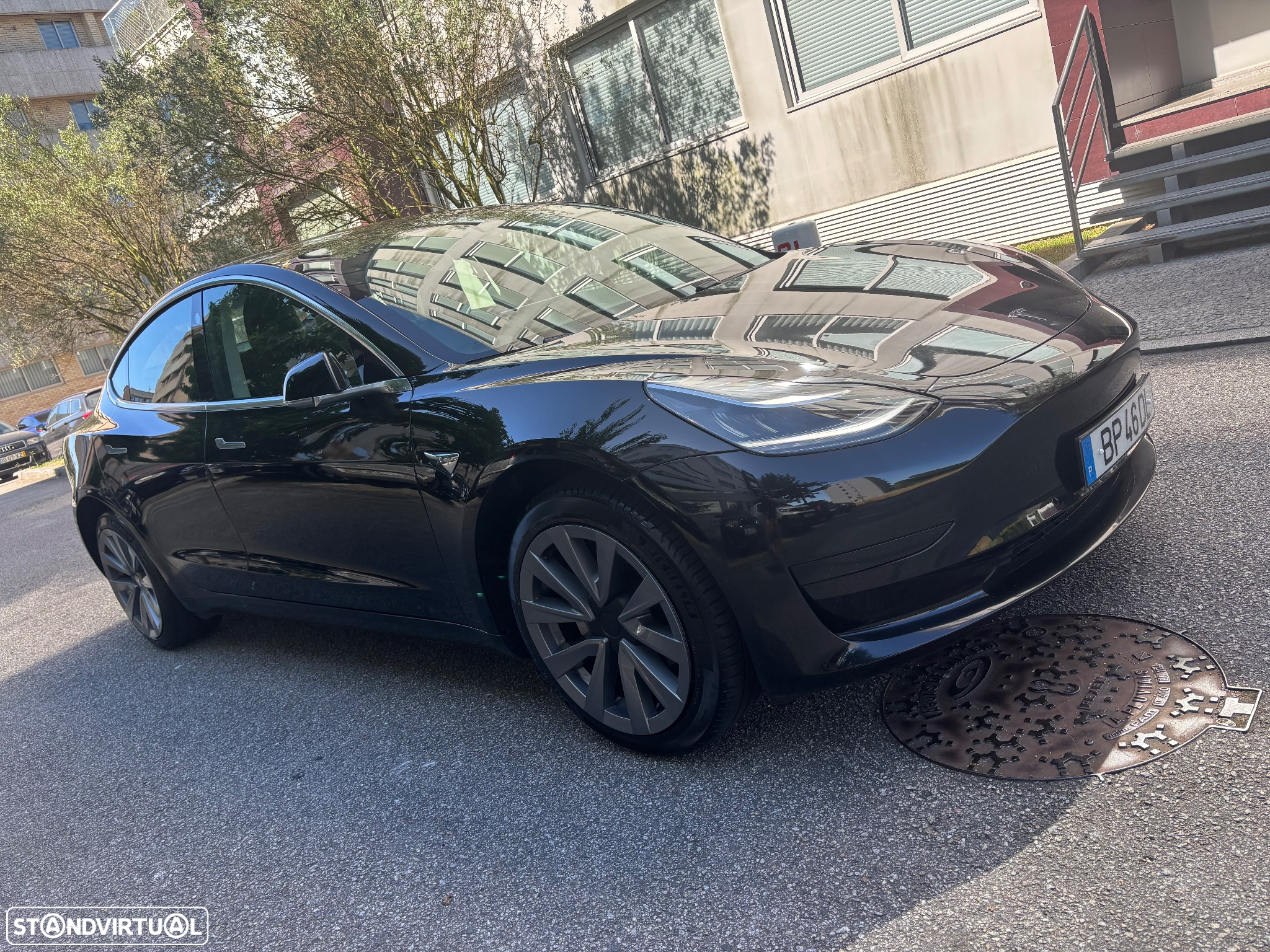 Tesla Model 3 Standard Range Plus RWD - 3