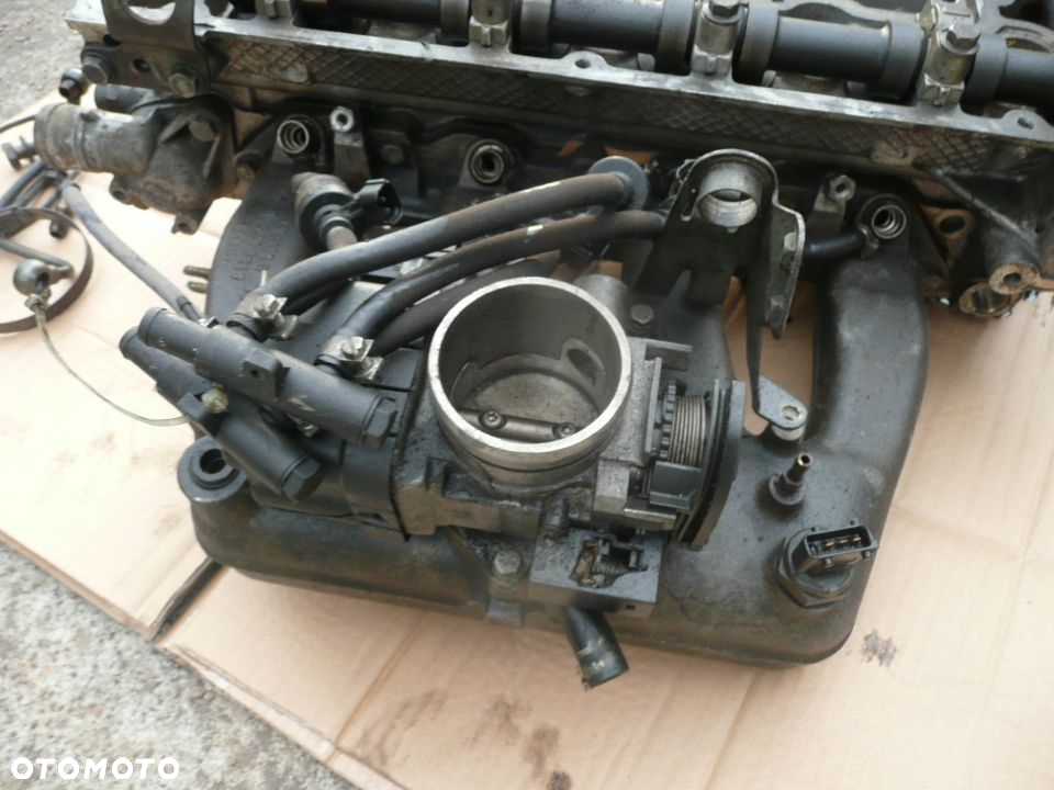 Saab 9-5 Aero  GŁOWICA 2,3 Turbo b235 Części OSPRZĘT SILNIKA 250 KM Tłoki Wał korbowy Korby Kolektor - 3