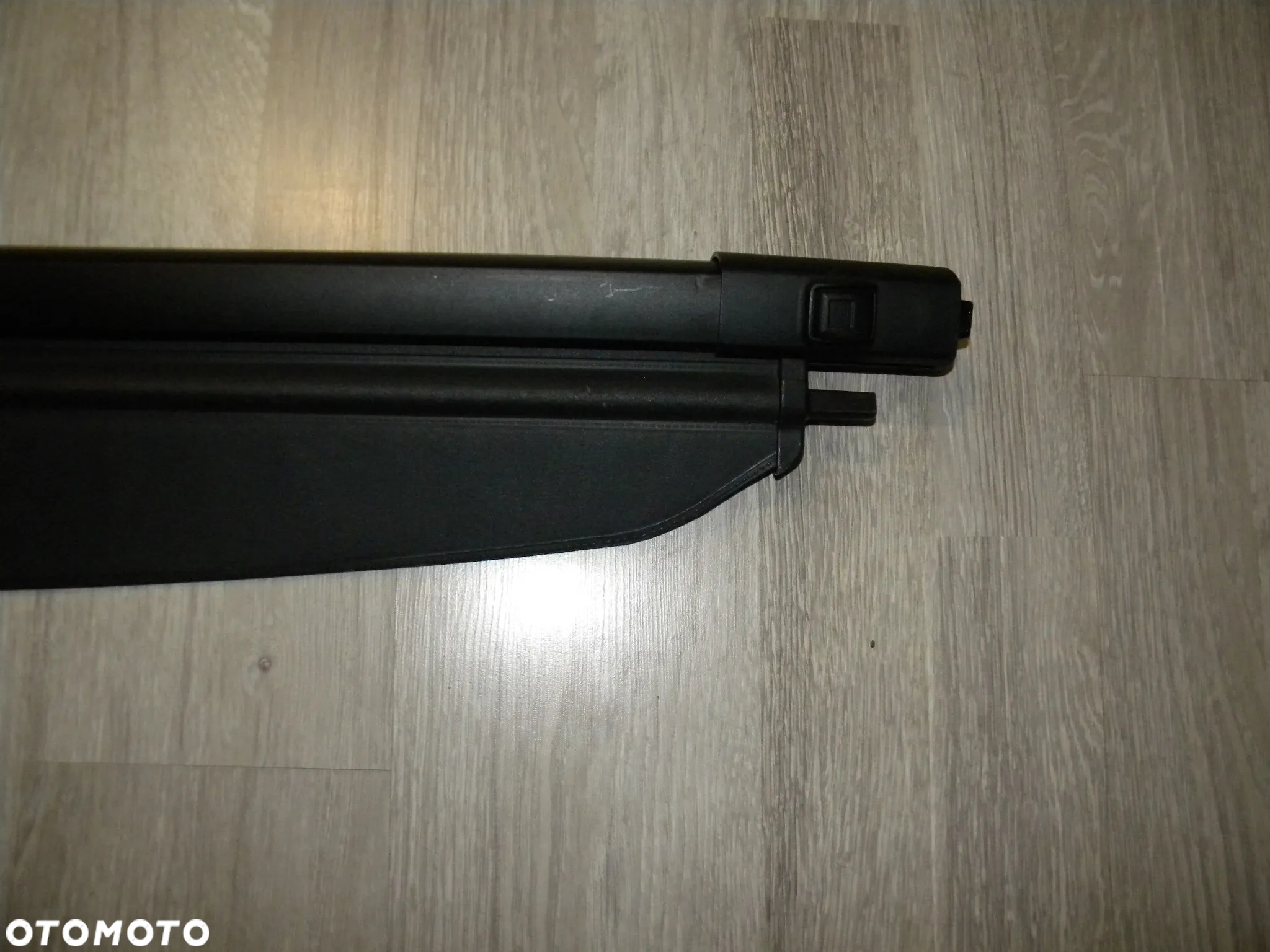 ROLETA BAGAŻNIKA MERCEDES ML II 2 W164 A164 05-11 CZARNA FV A1648100109 - 2