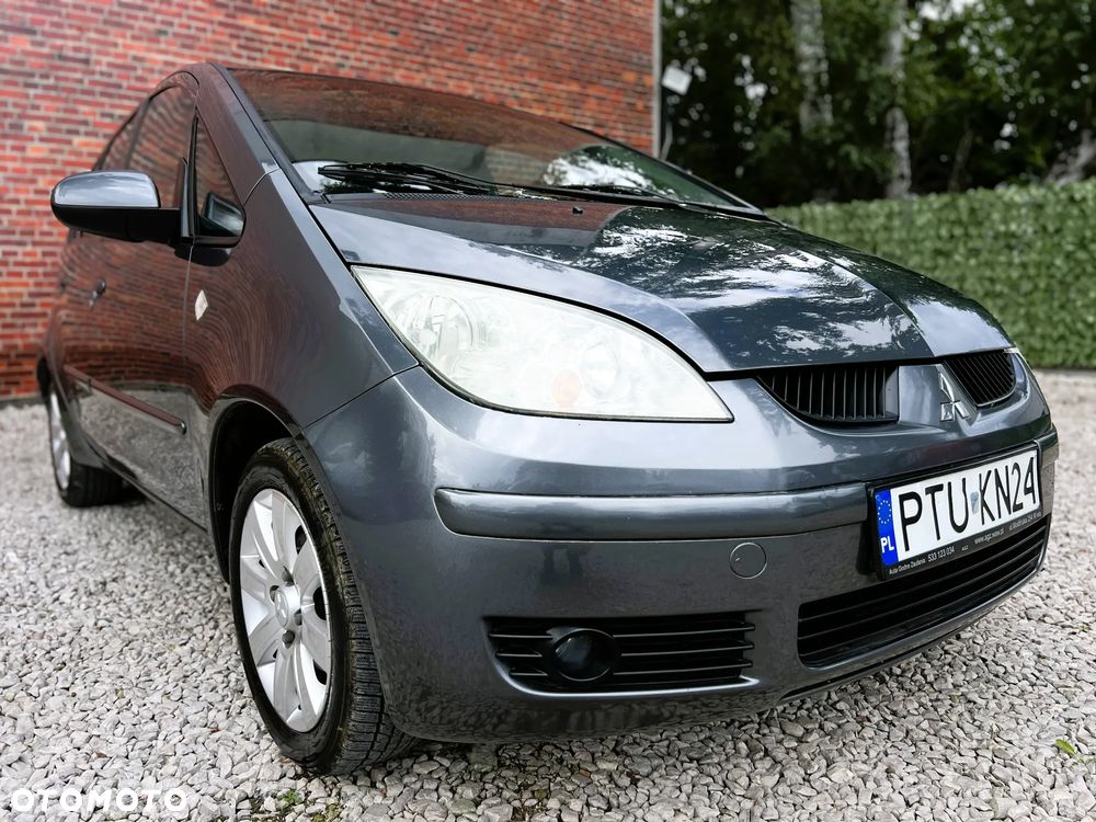 Mitsubishi Colt - 35