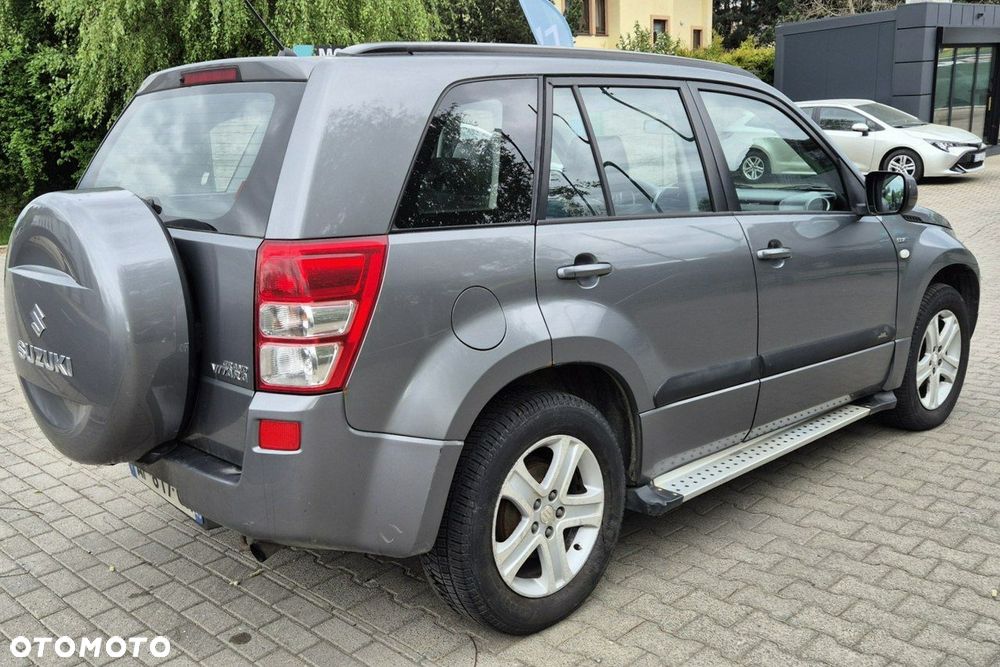 Suzuki Grand Vitara 1.9 DDiS Premium EU5 - 4