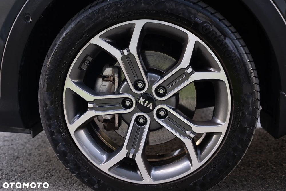 Kia XCeed - 14