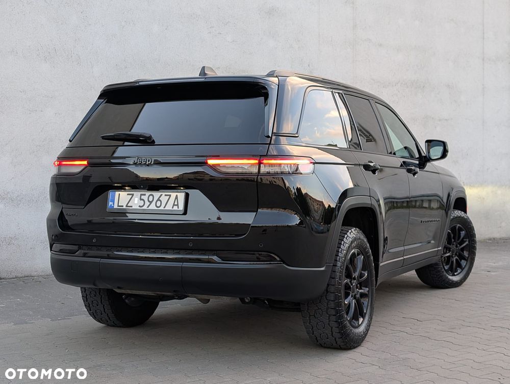 Jeep Grand Cherokee - 4