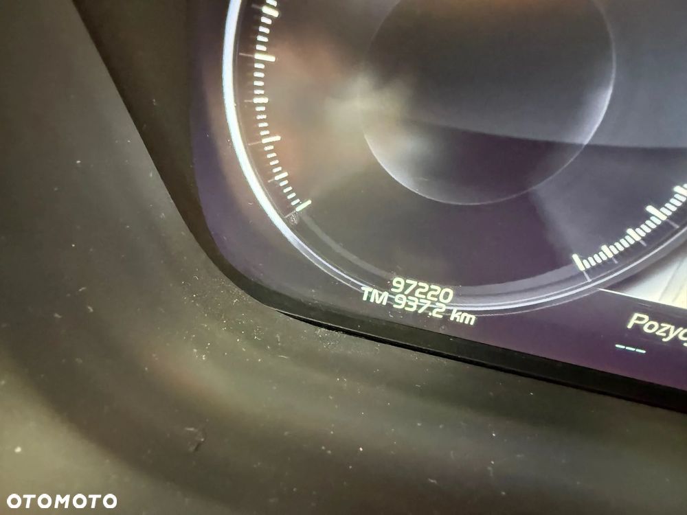 Volvo XC 60 D3 Momentum Pro - 20