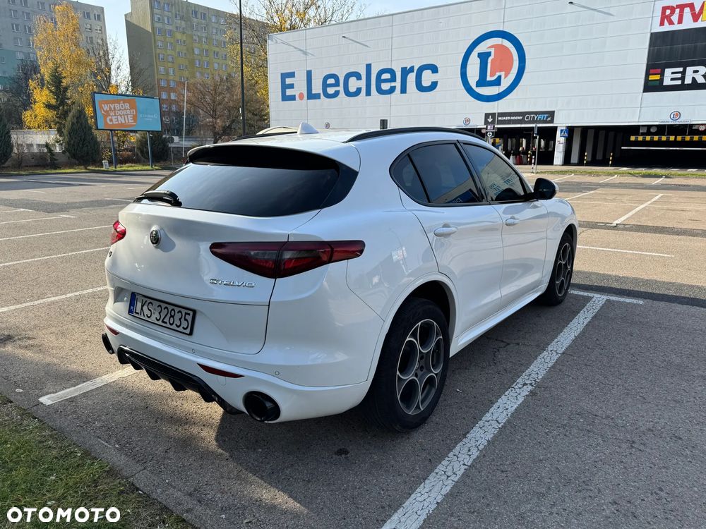 Alfa Romeo Stelvio 2.0 Turbo TI Q4 - 3