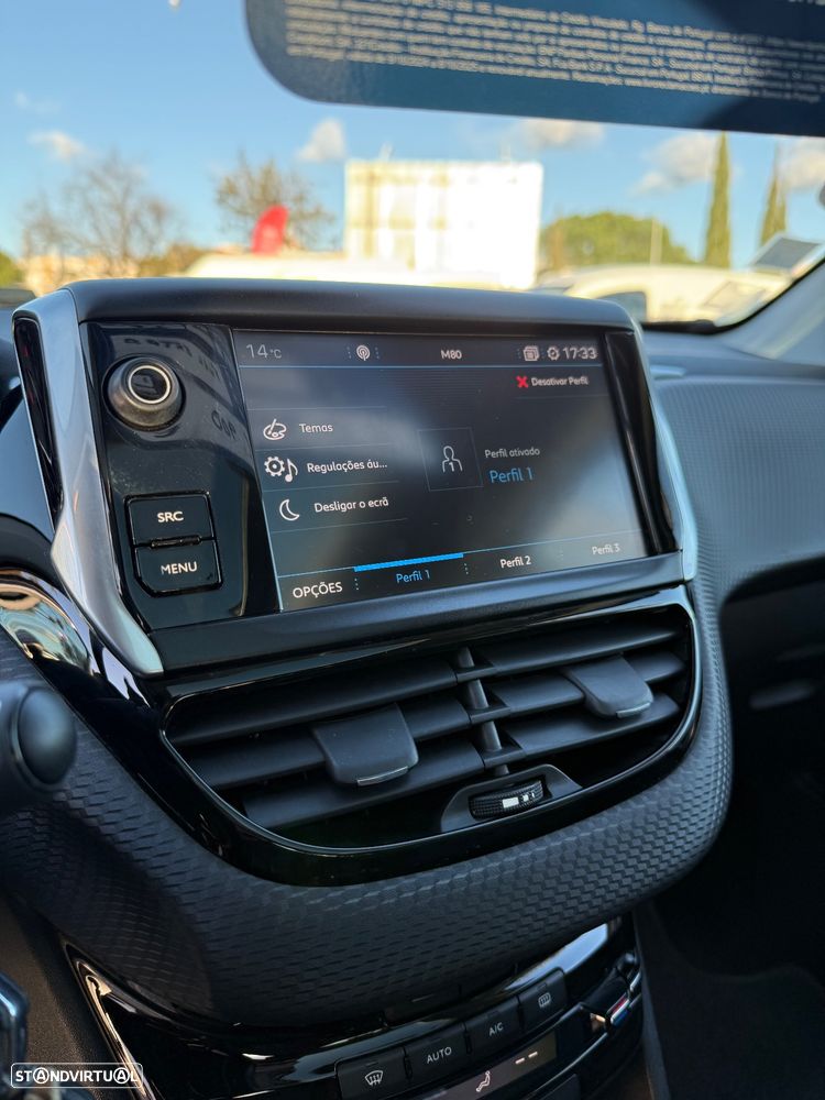 Peugeot 2008 PureTech 130 Stop&Start Allure - 25