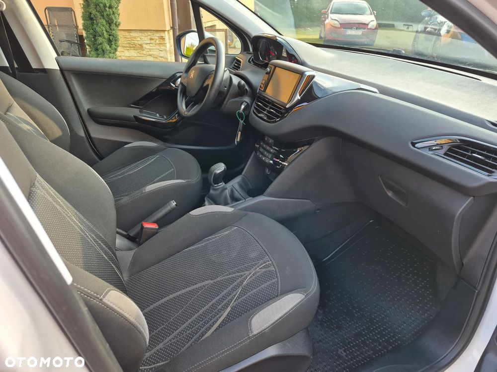 Peugeot 208 1.4 HDi Active - 10