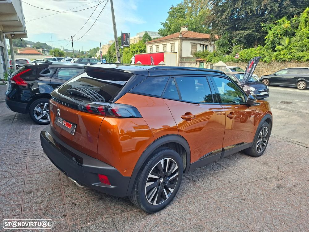 Peugeot 2008 PureTech 130 Stop&Start GT-Line Edition — fotografia 7