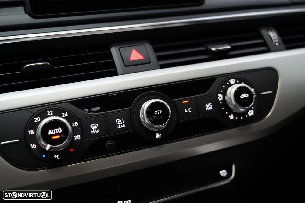 Audi A4 Avant 2.0 TDI Sport S tronic - 13