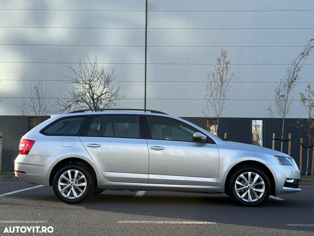 Skoda Octavia - 3