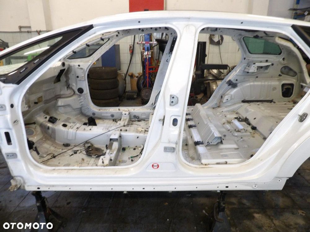 CITROEN DS5 PRÓG LEWY  KWED - 1