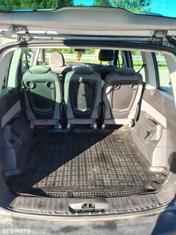 Peugeot 807 2.0 HDi Trendy - 9