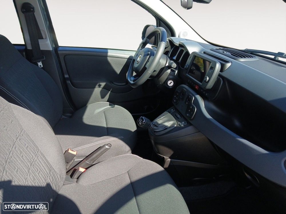Fiat Panda 1.0 Hybrid City Cross - 15