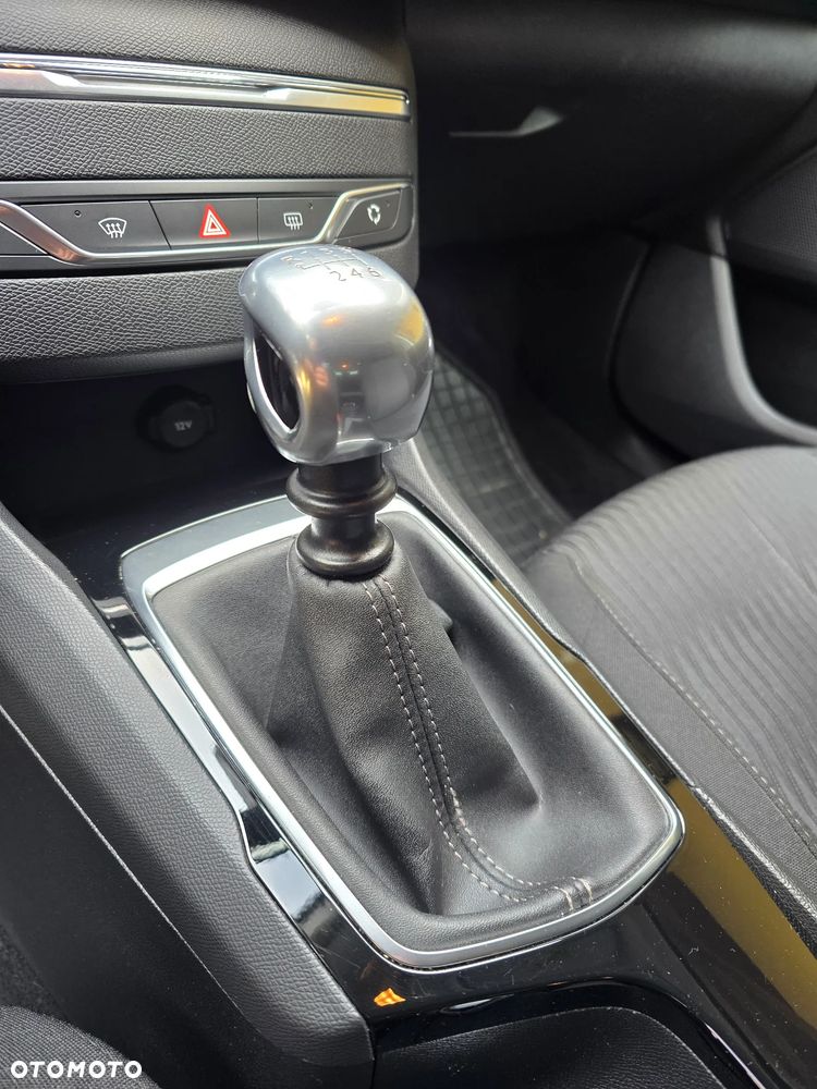 Peugeot 308 1.2 PureTech Active S&S - 3