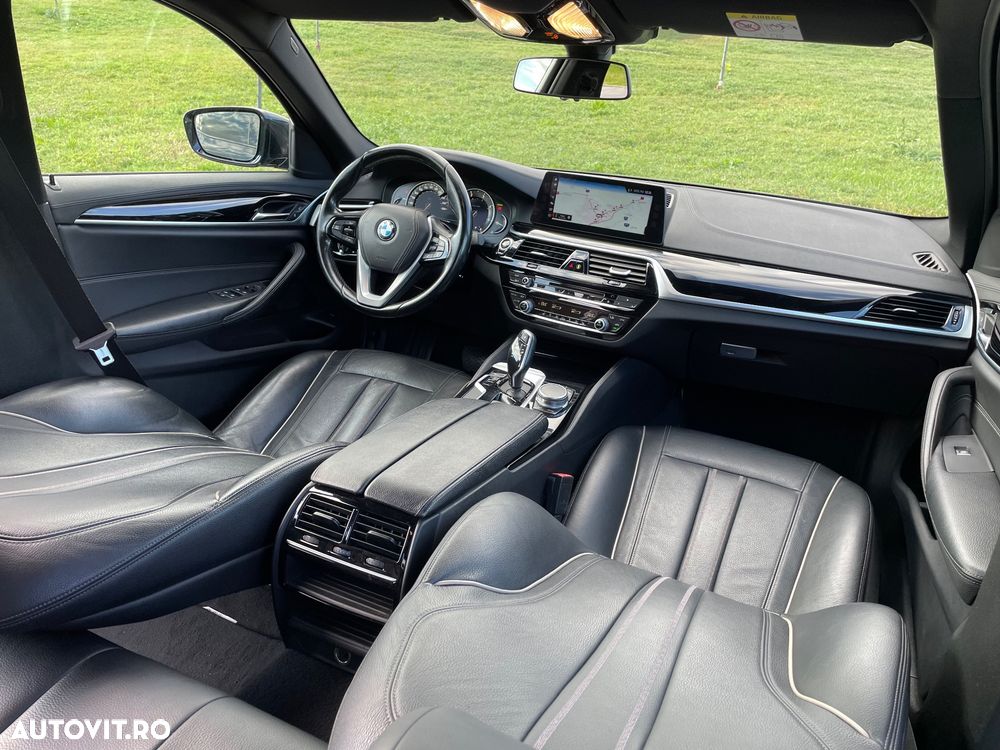 BMW Seria 5 520d AT - 2