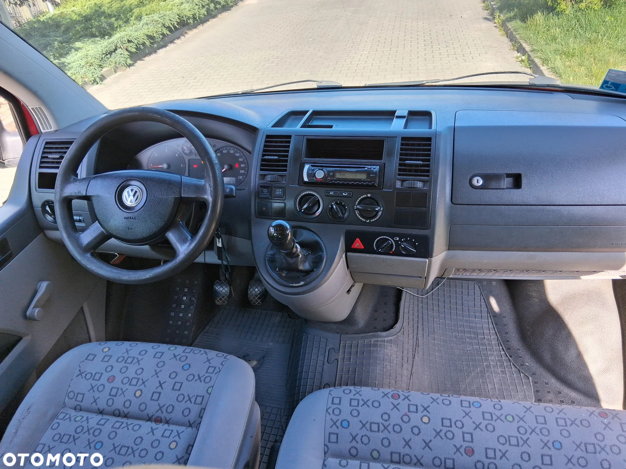 Volkswagen Caravelle TDI L2 - 10