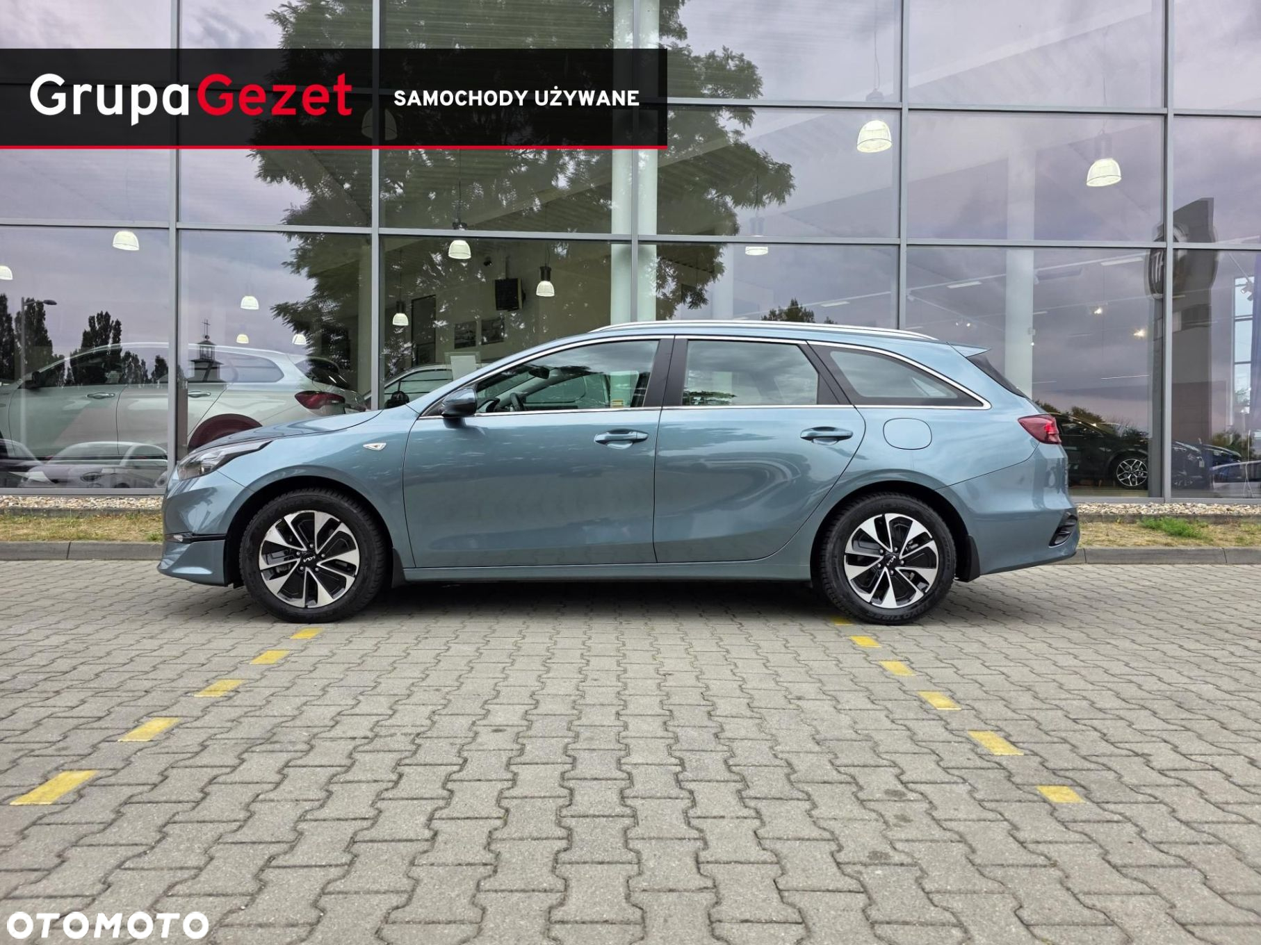 Kia Ceed - 4