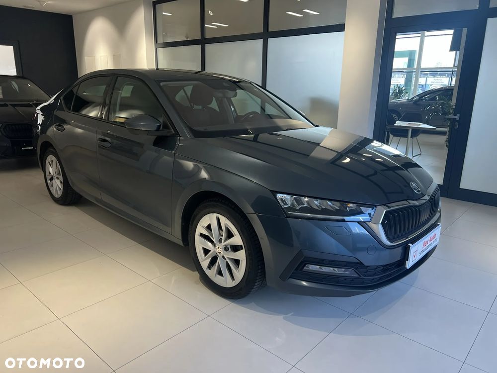 Skoda Octavia 2.0 TDI SCR Ambition DSG - 4