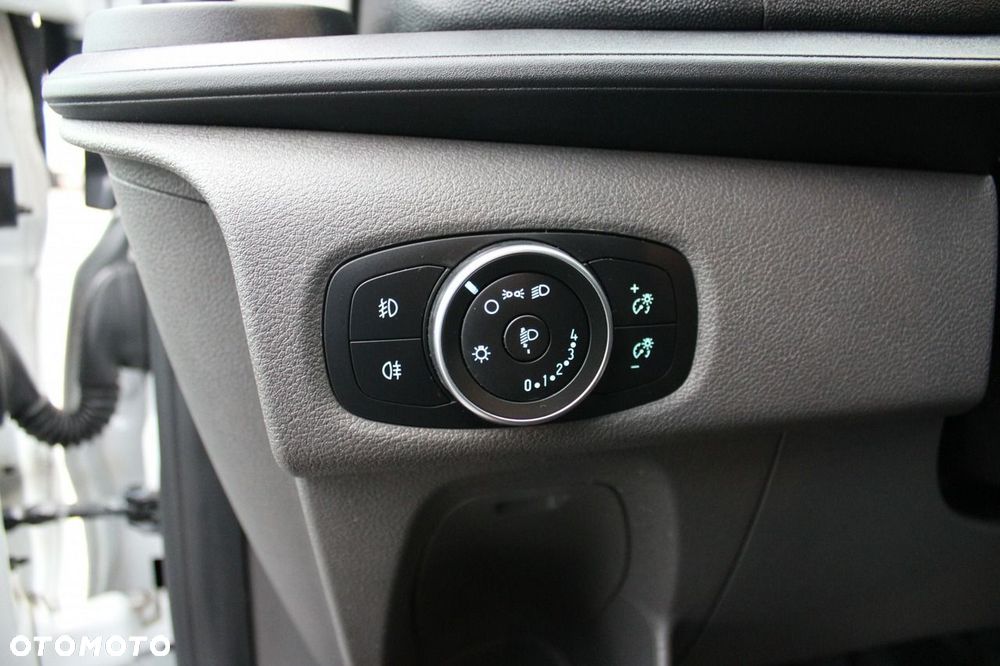 Ford Transit Custom - 20