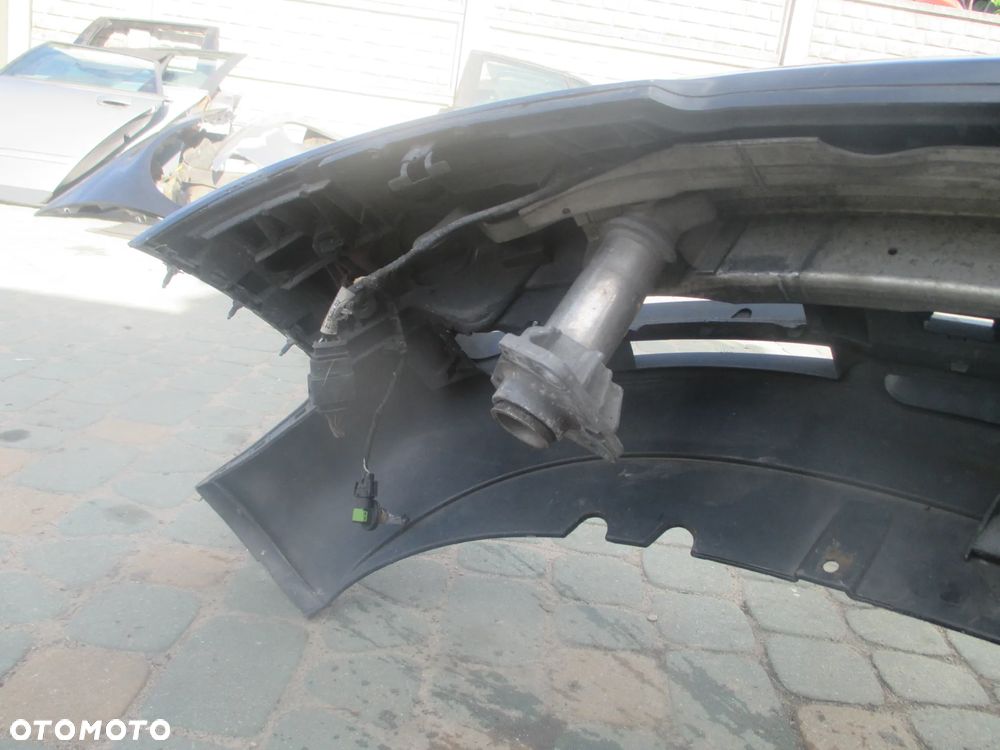 zderzak Audi A4 B6 + Halogeny - 7