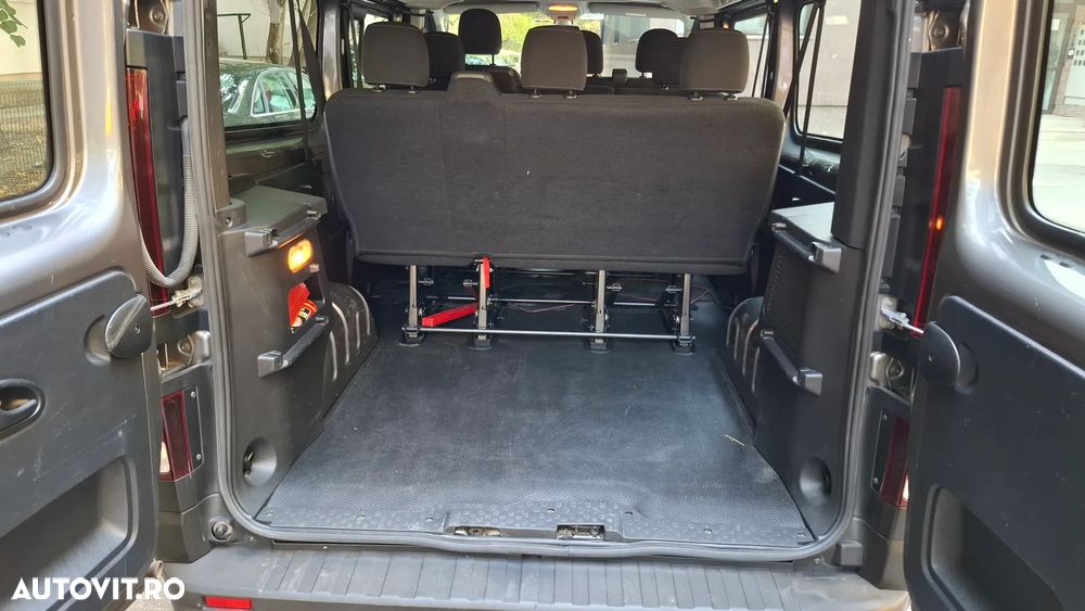 Opel Vivaro 1.6 TwinTurbo CDTI Life L2H1 2.7 t Start/Stop - 11