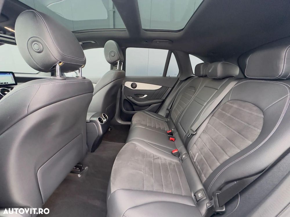 Mercedes-Benz GLC 300 e 4MATIC - 19