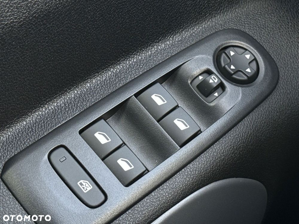 Toyota Proace City Verso Long 1.5 D-4D VIP - 19