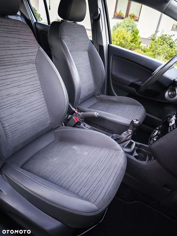 Opel Corsa 1.4 16V Cosmo - 20