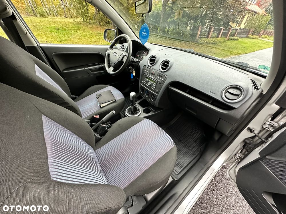 Ford Fusion 1.25 Ambiente - 25