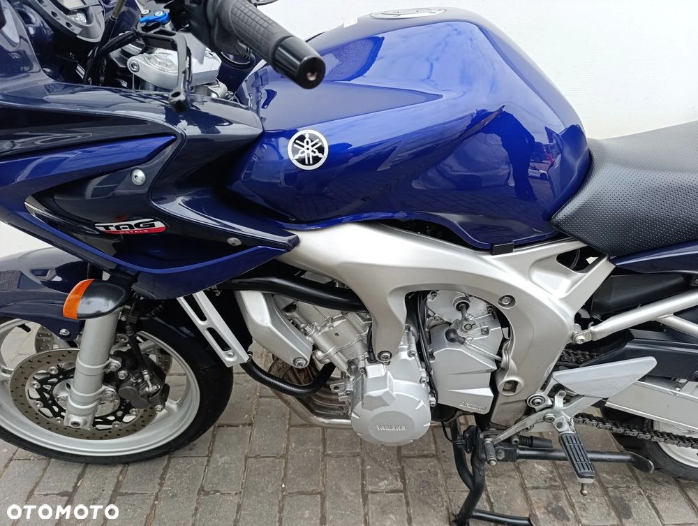 Yamaha FZ6 - 13