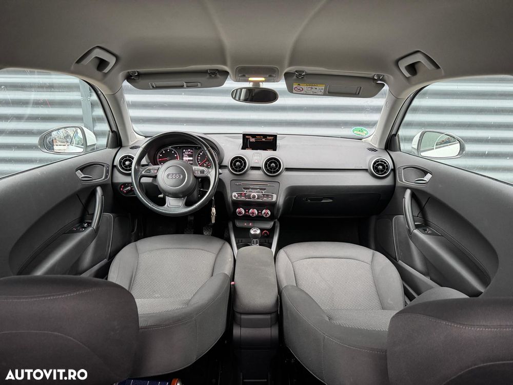 Audi A1 1.0 TFSI ultra design - 7