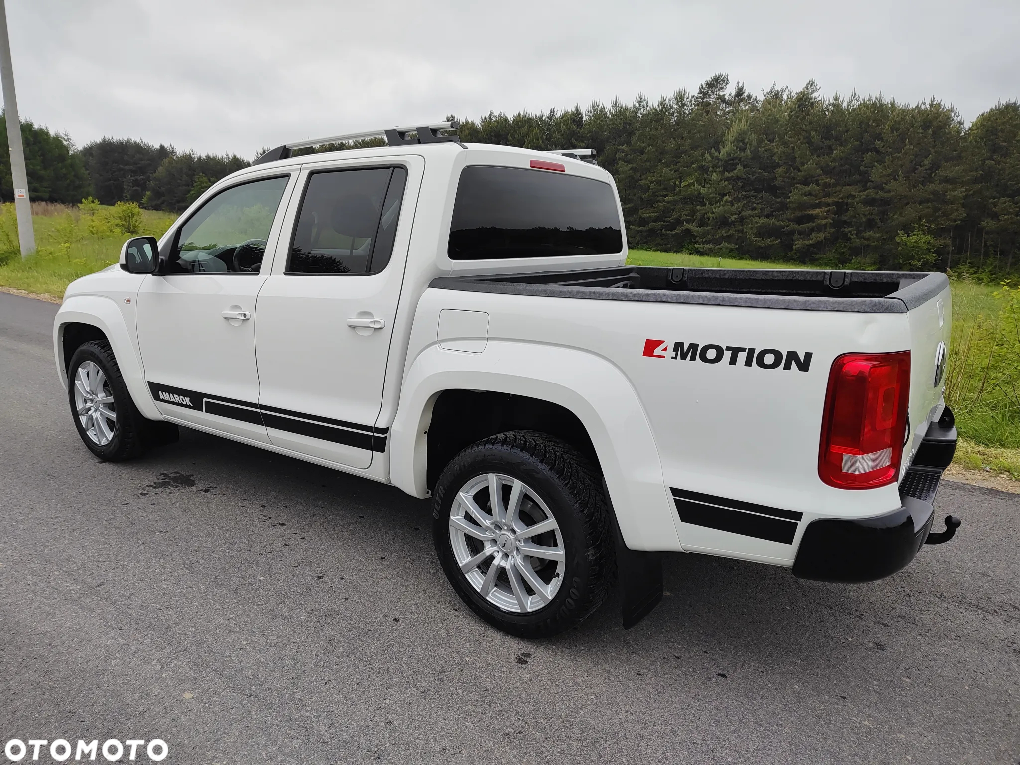 Volkswagen Amarok 3.0 V6 TDI 4Mot Comfortline - 6