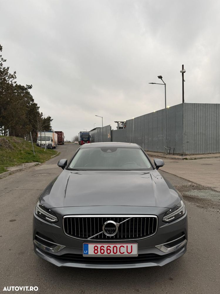 Volvo S90 - 2
