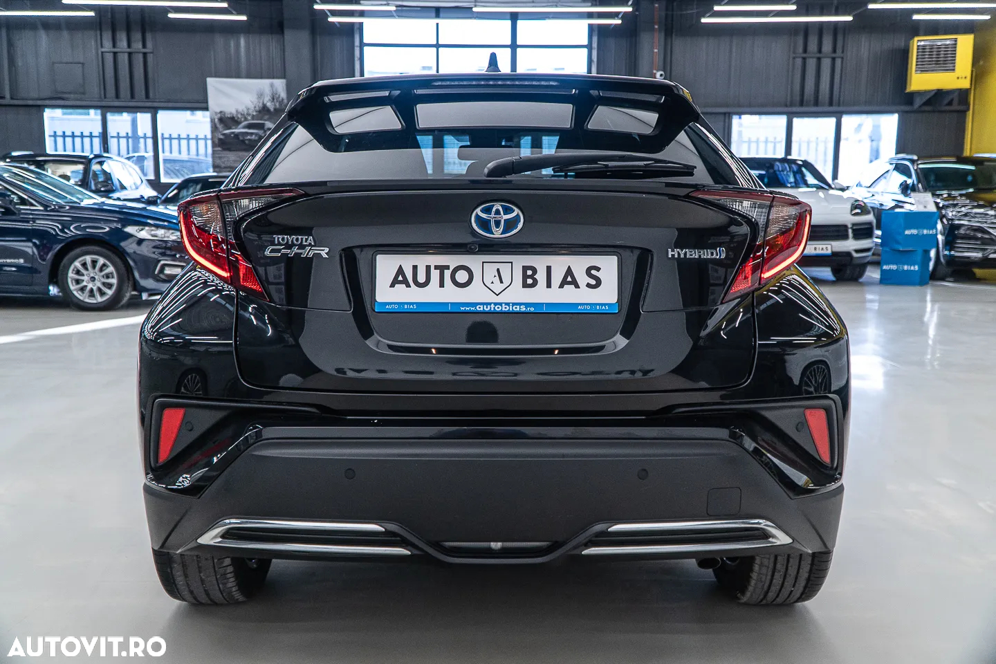 Toyota C-HR 2.0 HSD 184 CP 4x2 CVT Style - 25