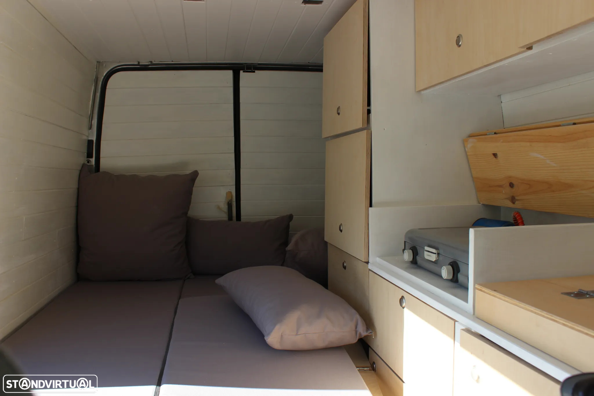 Ford Transit - 9