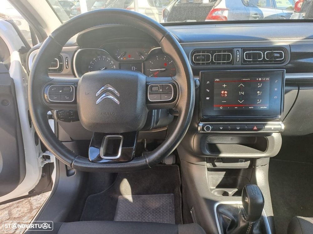 Citroën C3 1.2 PureTech Shine - 11