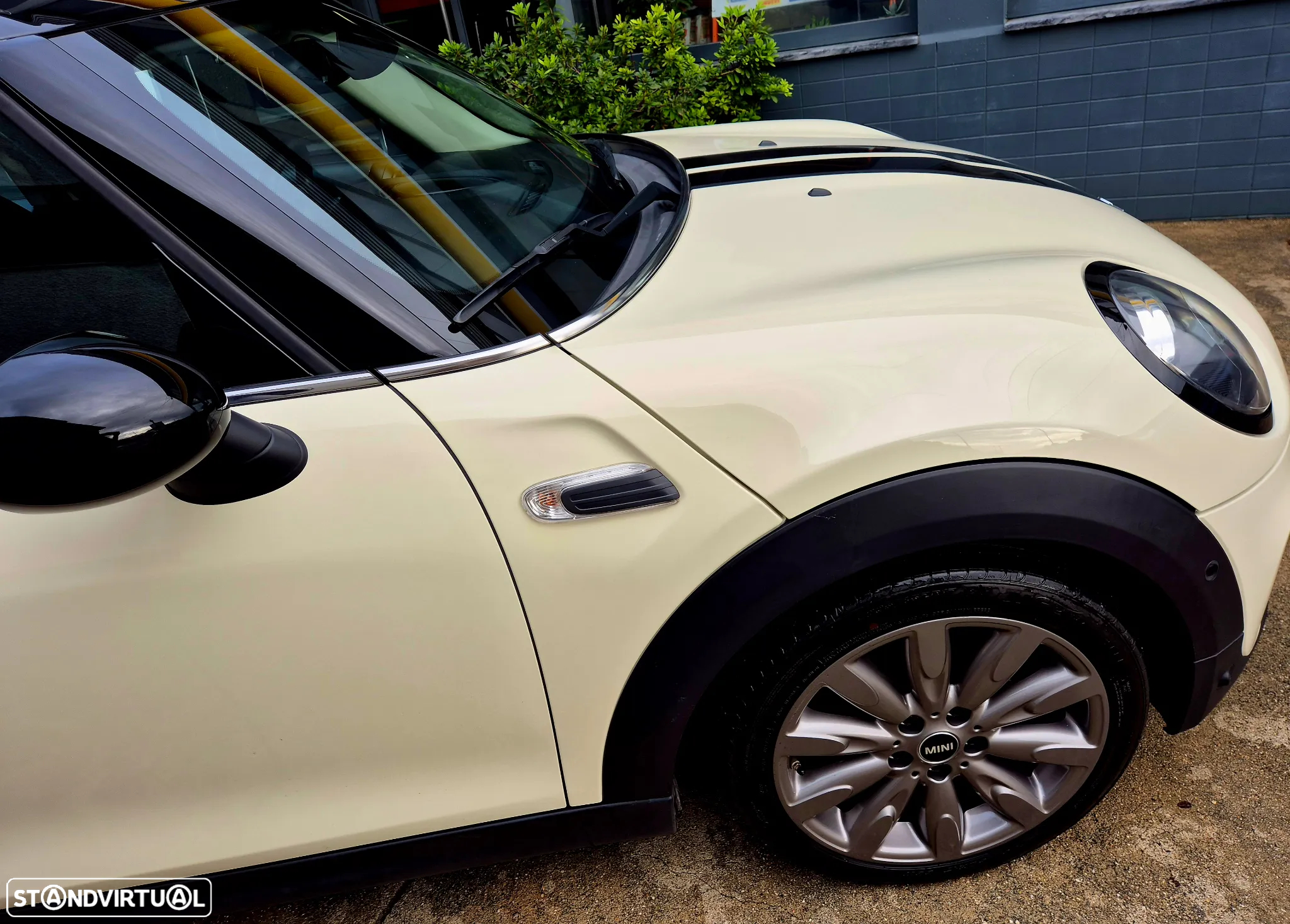 MINI 5 Portas One Auto - 28