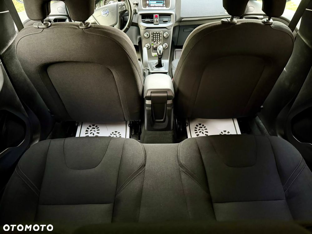 Volvo V40 D2 Kinetic - 7