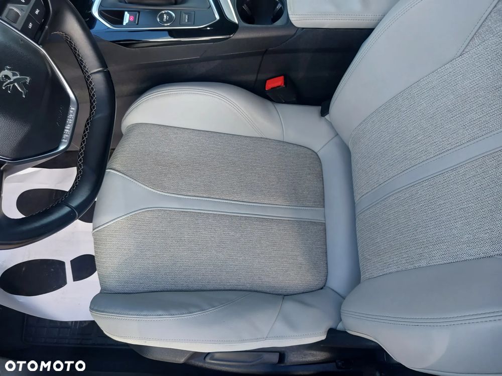 Peugeot 3008 BlueHDi 120 Stop & Start Allure - 13