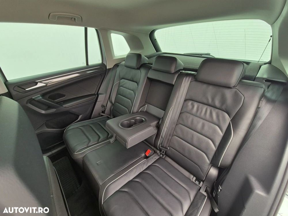 Volkswagen Tiguan 1.4 eHybrid OPF DSG Elegance - 12