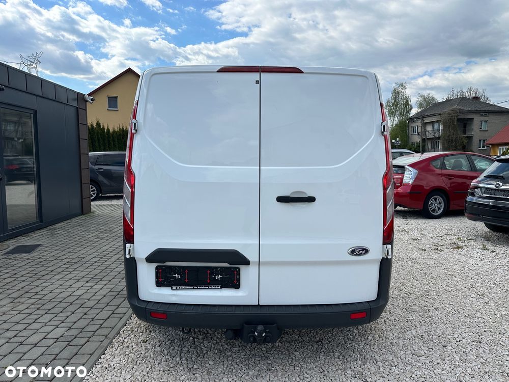 Ford TRANSIT CUSTOM - 6