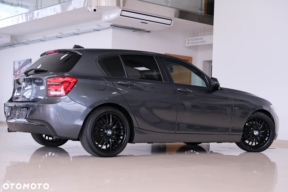 BMW Seria 1 116d EfficientDynamics - 8