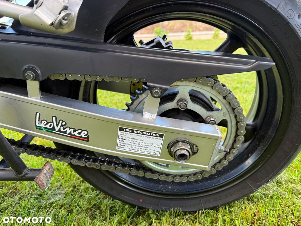 Yamaha FZ6 - 9