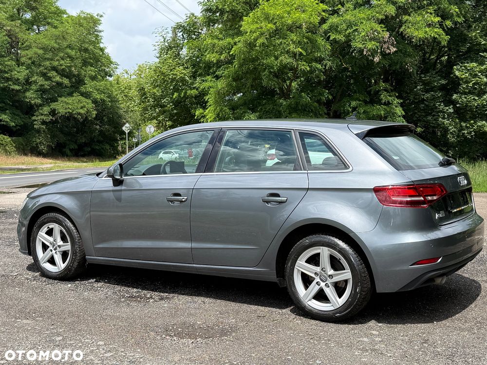 Audi A3 Sportback 30 TDI S tronic design - 5