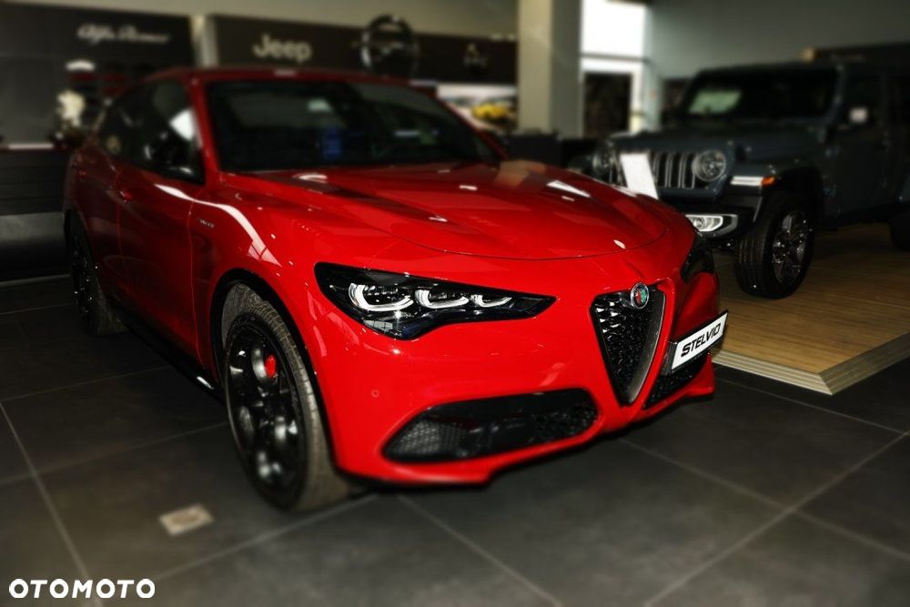 Alfa Romeo Stelvio - 17