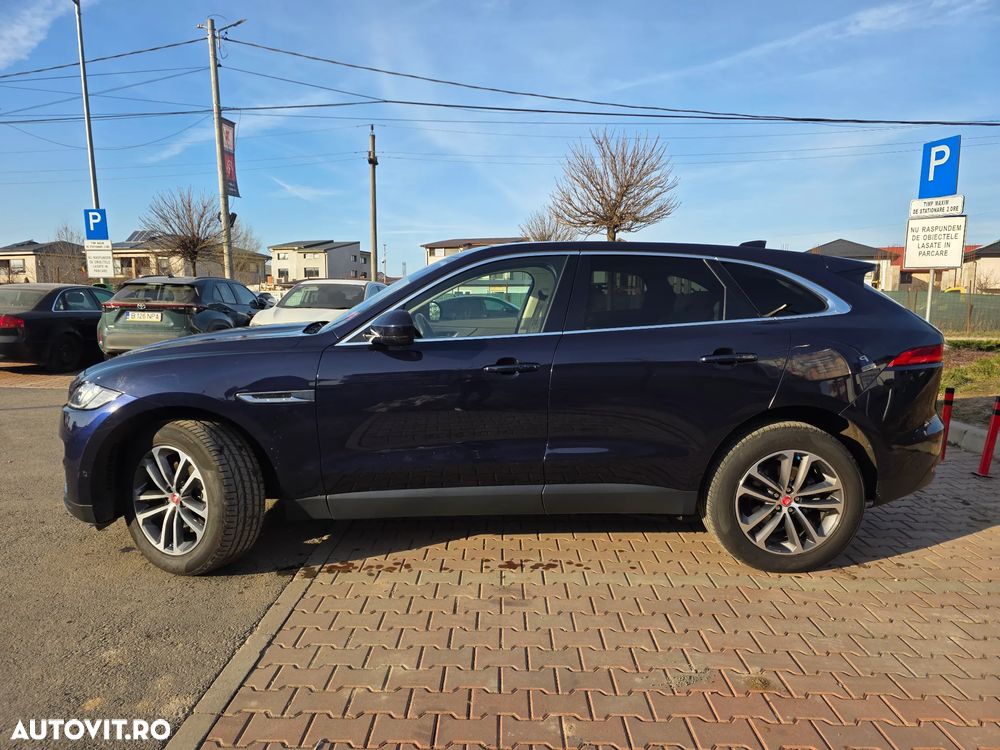 Jaguar F-Pace 30t AWD Portfolio - 7