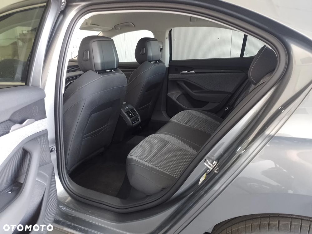 Skoda Superb 1.5 TSI Style DSG - 12