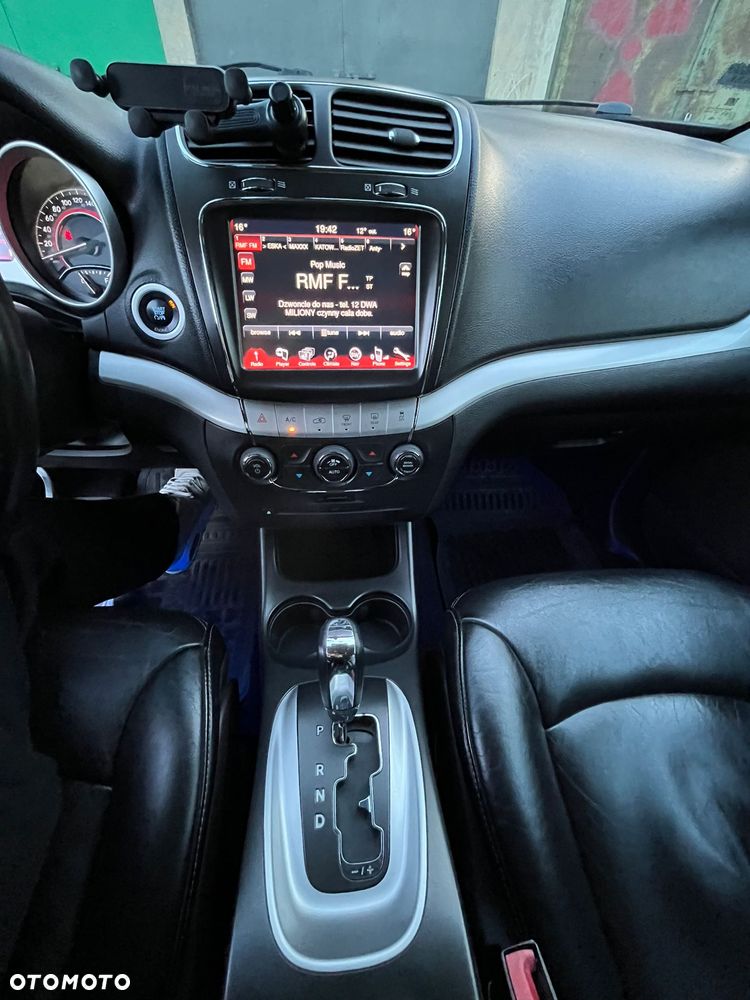 Fiat Freemont 2.0 Multijet Black Code AWD - 17